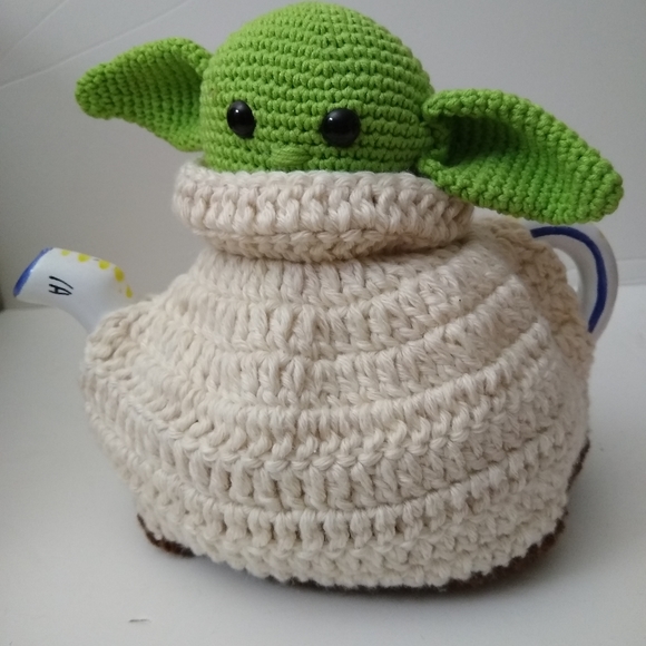 Baby alien 👽 teapot cozy - Picture 5 of 6